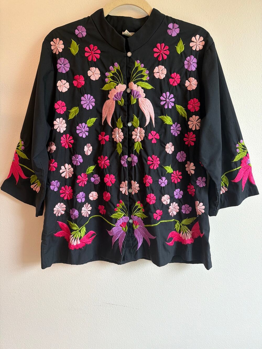Vintage 70s Caro of Honolulu Embroidered Mandarin Collar Blouse Jacket | Size 12